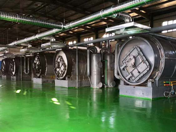工業固體廢物處理-鐘鳴環保設備提供油田污油泥裂解煉油設備