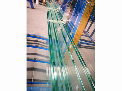 金昌標準鋼化玻璃生產