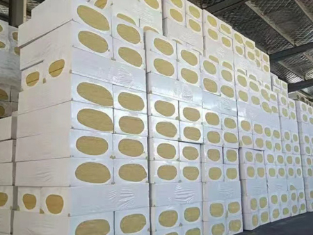 青海外墻巖棉板多少錢,防水巖棉板生產廠家